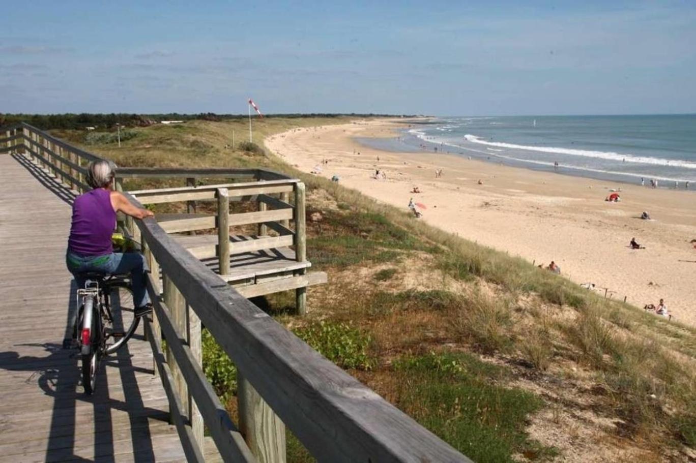 Tres Belle Villa Avec Piscine Le Bois-Plage-en-Ré Eksteriør bilde
